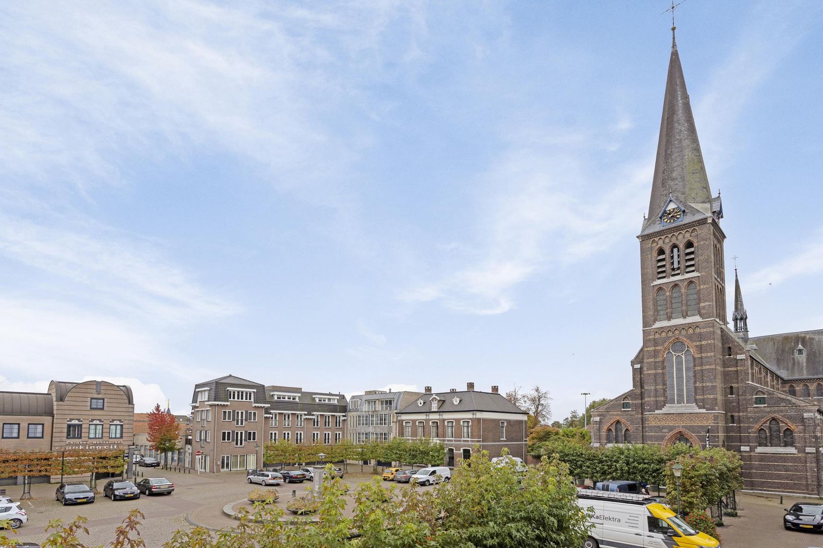 De locatie – Centraal op het Marktplein